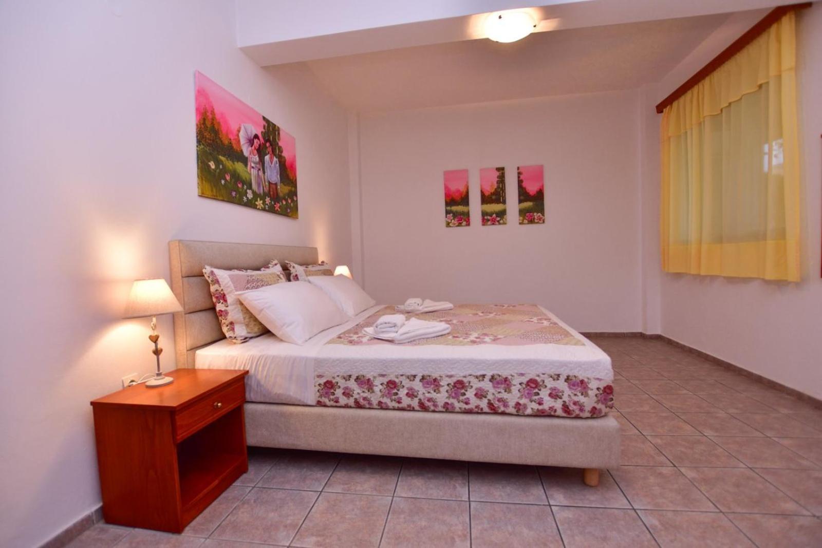 פליאוחורה Roula Apartments מראה חיצוני תמונה