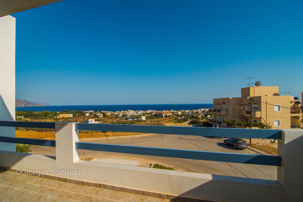 פליאוחורה Roula Apartments מראה חיצוני תמונה