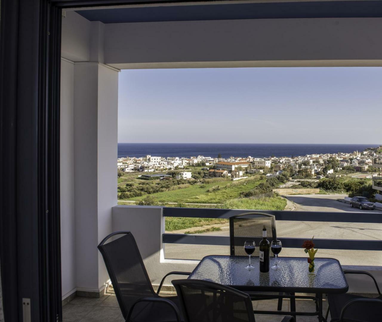 פליאוחורה Roula Apartments מראה חיצוני תמונה